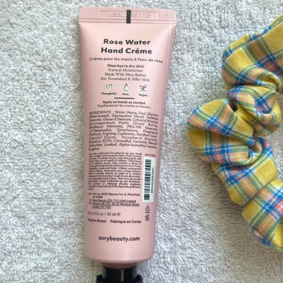 GO GIRL SELF-CARE GIFT SET - Picture 4 of 6